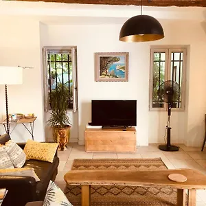  Appartement Sous Le Clocher